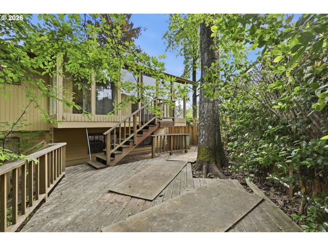 17515 Sw CHEYENNE Way, Tualatin, OR 97062