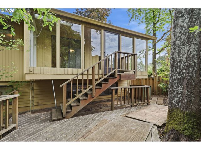 17515 Sw CHEYENNE Way, Tualatin, OR 97062