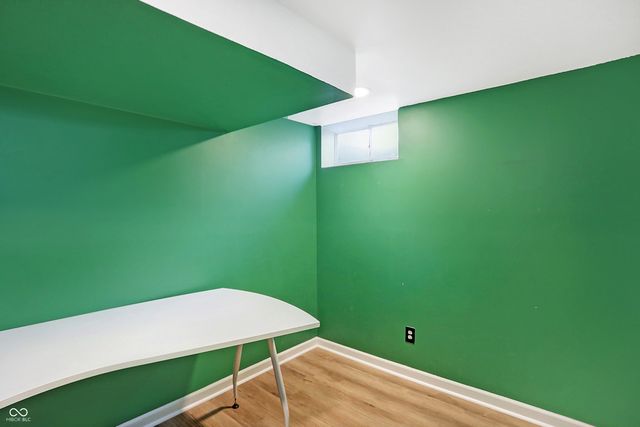 5907 Laurel Hall Drive, Indianapolis, IN 46226