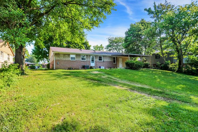 5907 Laurel Hall Drive, Indianapolis, IN 46226