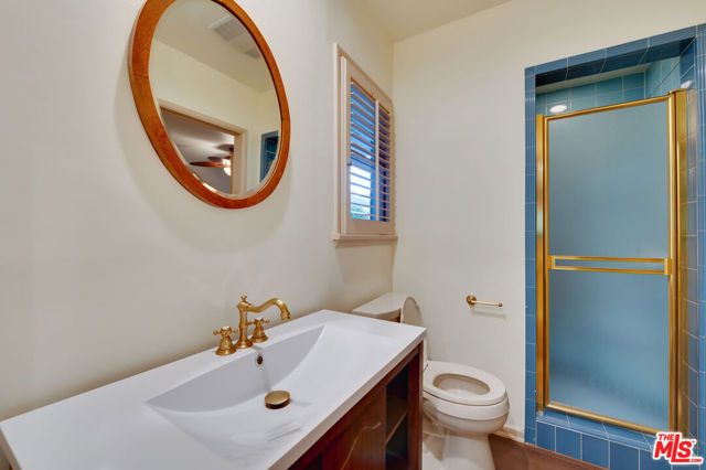 12219 Octagon Street, Los Angeles, CA 90049