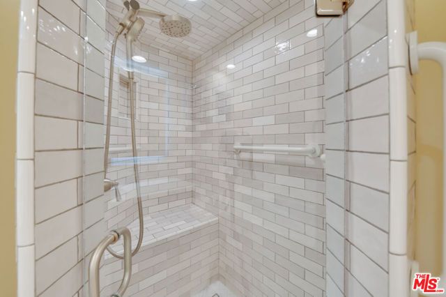 12219 Octagon Street, Los Angeles, CA 90049