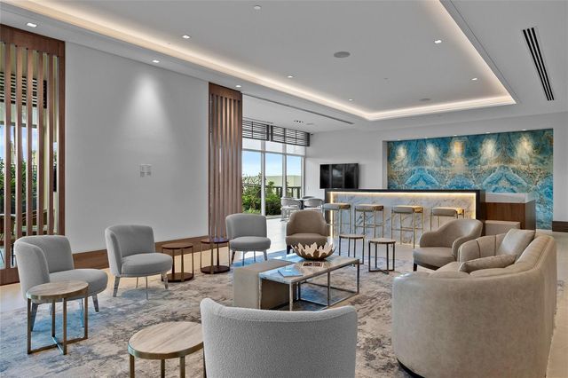 220 Lake Shore Drive 1417, Lake Park, FL 33403
