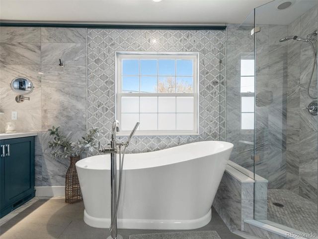 253 Oneida Ct, Denver, CO 80220