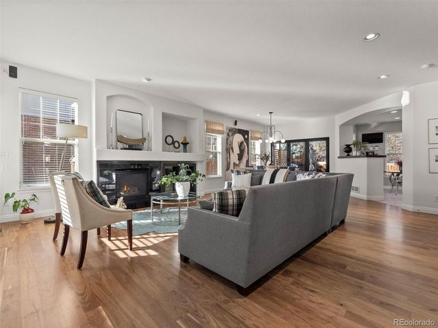 253 Oneida Ct, Denver, CO 80220