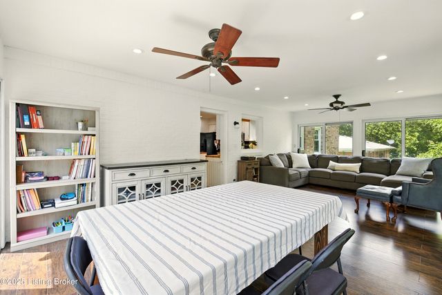 3807 Manner Dale Dr, Louisville, KY 40220