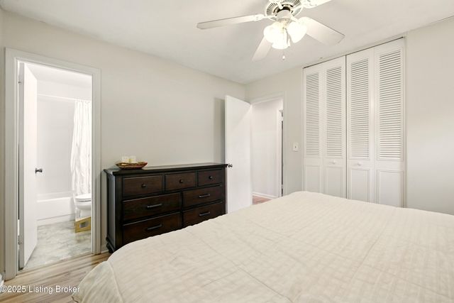 3807 Manner Dale Dr, Louisville, KY 40220