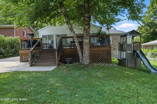 3807 Manner Dale Dr, Louisville, KY 40220