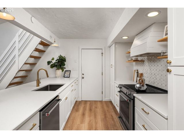 1641 Nw 31ST Ave, Camas, WA 98607