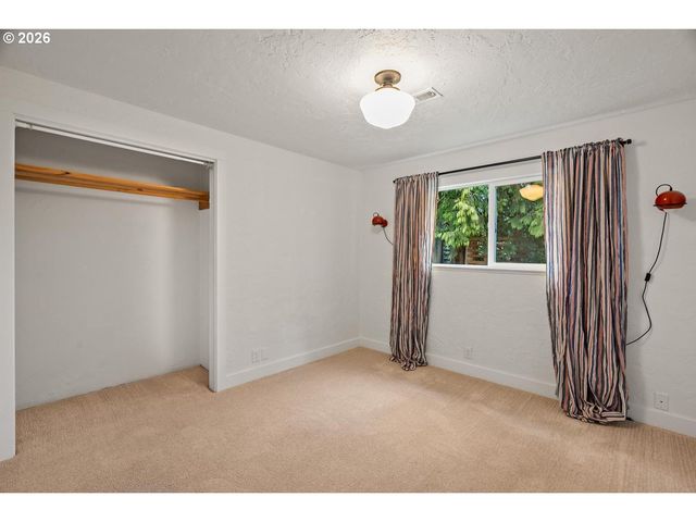 1641 Nw 31ST Ave, Camas, WA 98607