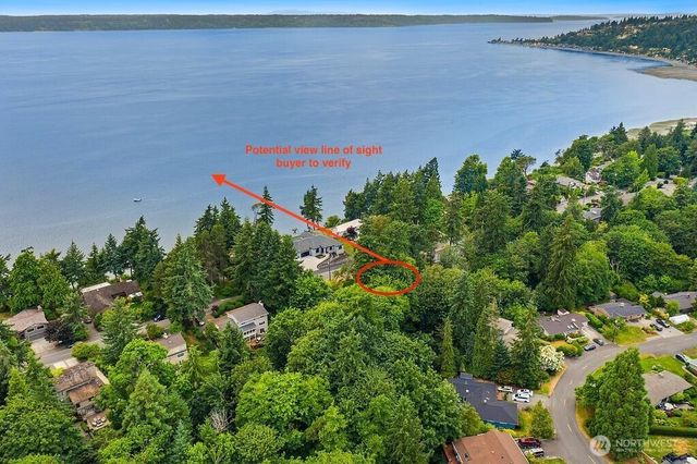 19210 SW Edgecliff, Normandy Park, WA 98166