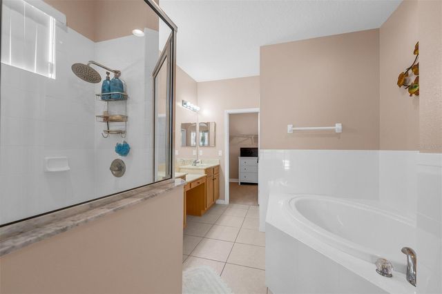 196 MINNIEHAHA CIRCLE, Haines City, FL 33844