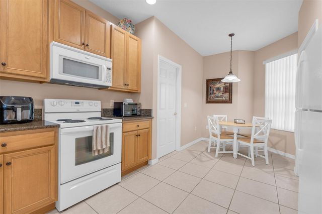 196 MINNIEHAHA CIRCLE, Haines City, FL 33844