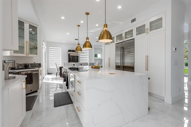 2090 Windsock Way, Wellington, FL 33414