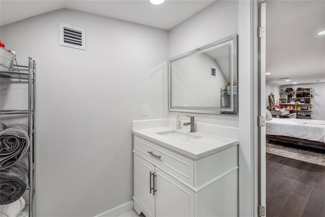 2090 Windsock Way, Wellington, FL 33414