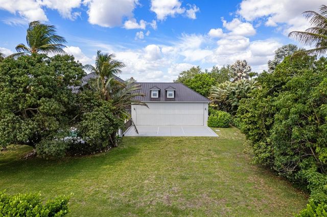 2090 Windsock Way, Wellington, FL 33414