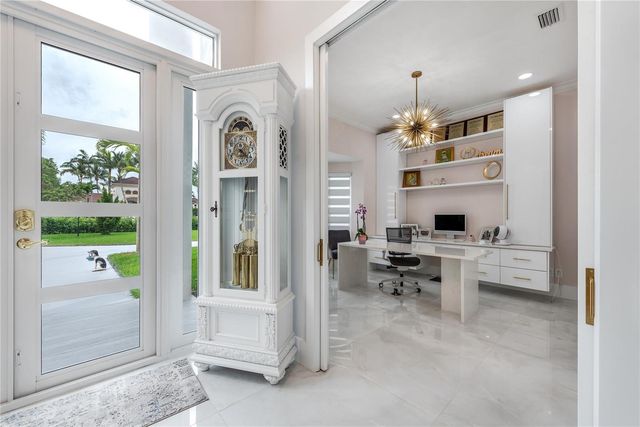 2090 Windsock Way, Wellington, FL 33414