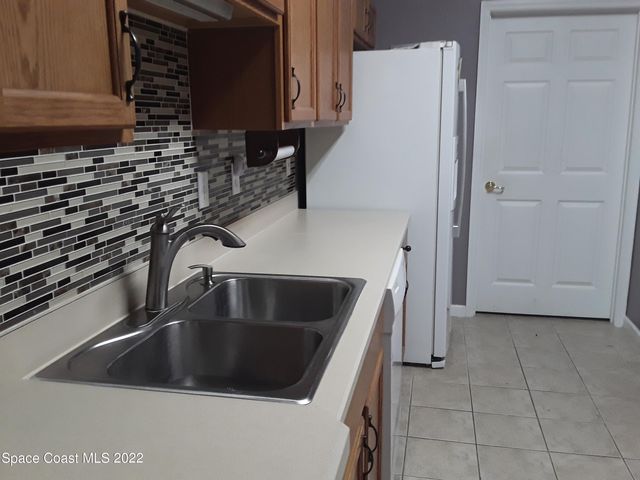 4106 Meander Place 104, Rockledge, FL 32955