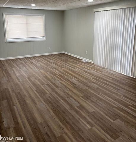 23856 Normandy Avenue, Eastpointe, MI 48021