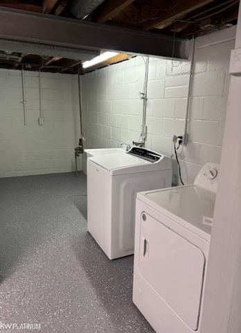 23856 Normandy Avenue, Eastpointe, MI 48021