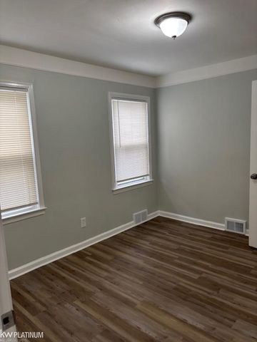 23856 Normandy Avenue, Eastpointe, MI 48021