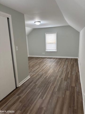 23856 Normandy Avenue, Eastpointe, MI 48021