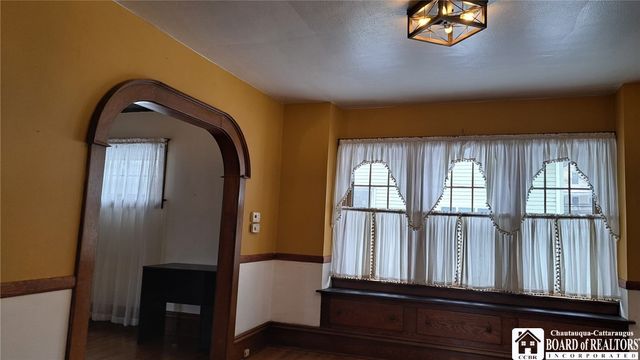 76 Pearl Avenue, Jamestown, NY 14701