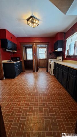 76 Pearl Avenue, Jamestown, NY 14701