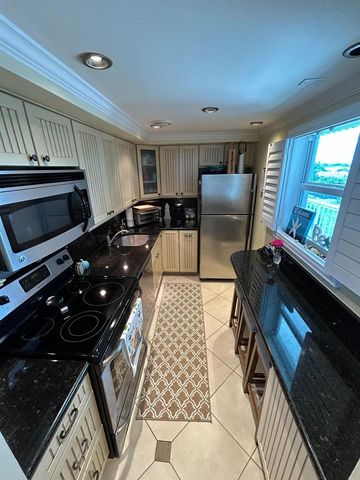 2829 Florida Boulevard 502, Delray Beach, FL 33483