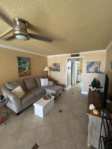 2829 Florida Boulevard 502, Delray Beach, FL 33483
