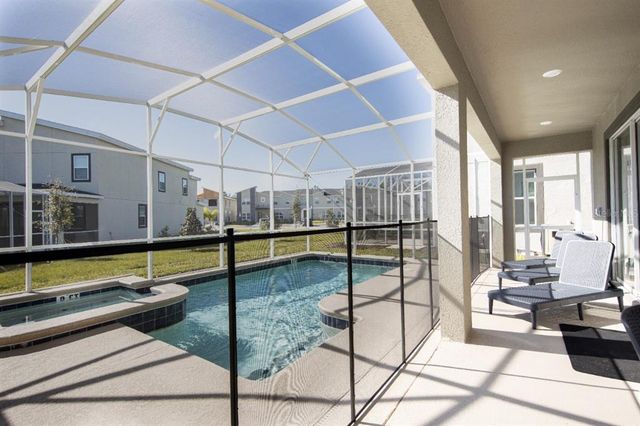 8986 CABOT CLIFFS DRIVE, Davenport, FL 33896