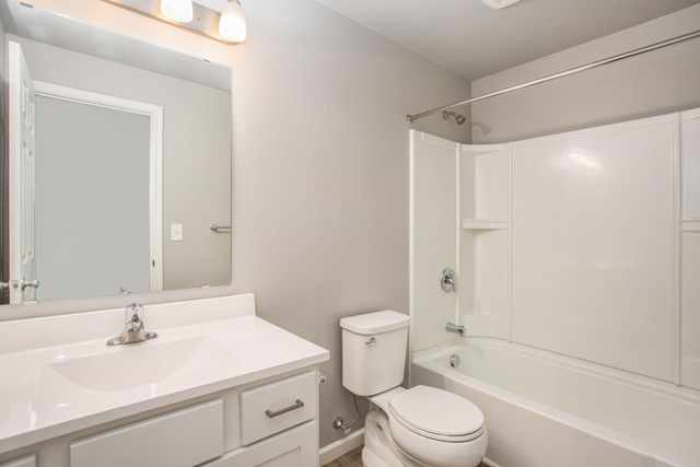 56 Thompson Boulevard, Coldwater, MI 49036