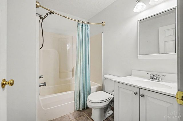 3362 Grand Falls Boulevard, Deerfield Twp., OH 45039