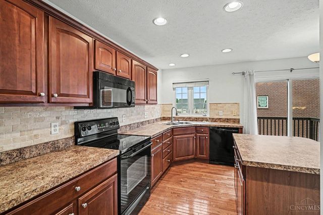 3362 Grand Falls Boulevard, Deerfield Twp., OH 45039