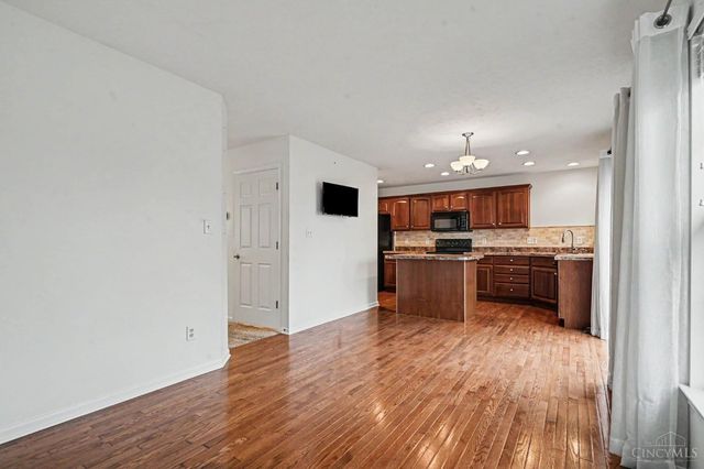 3362 Grand Falls Boulevard, Deerfield Twp., OH 45039