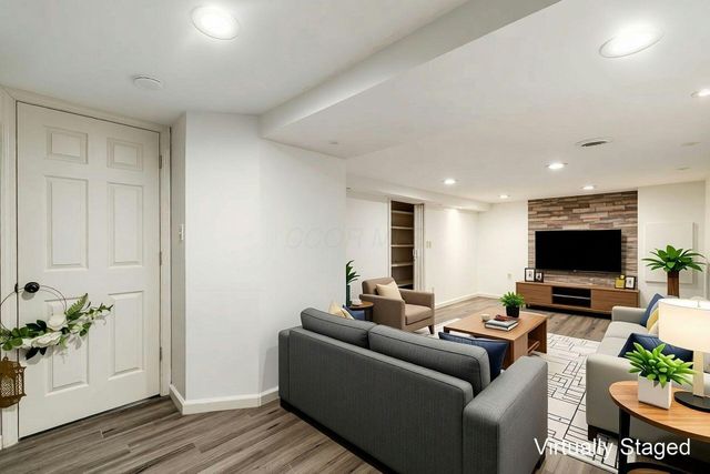 5240 Citrus Drive, Hilliard, OH 43026