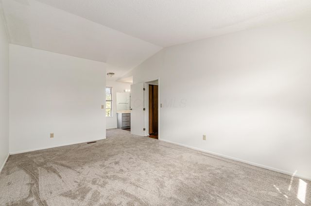 5240 Citrus Drive, Hilliard, OH 43026