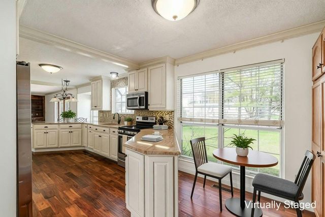 5240 Citrus Drive, Hilliard, OH 43026