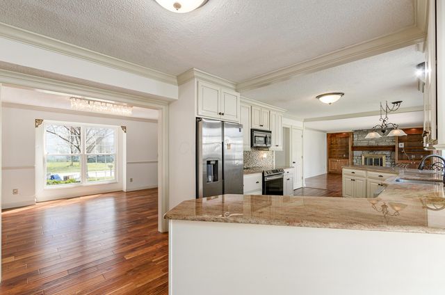 5240 Citrus Drive, Hilliard, OH 43026