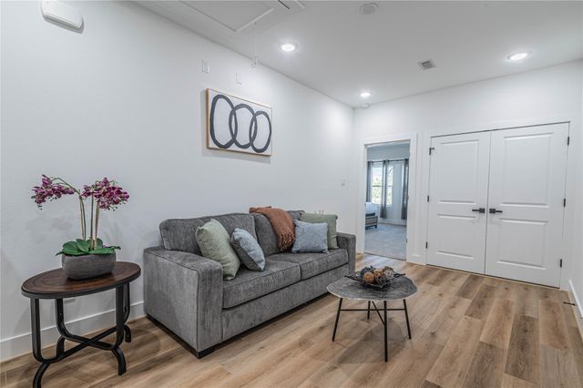 3507 Ennis Street, Houston, TX 77004