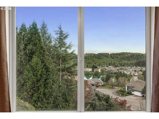 15968 Se VENICE RIDGE Way, Damascus, OR 97089