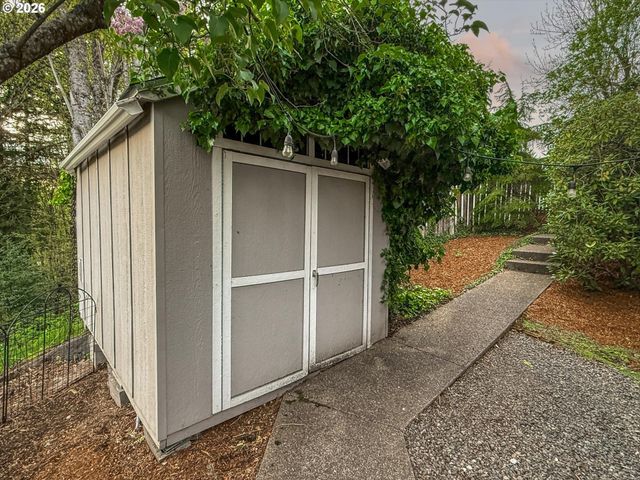 15968 Se VENICE RIDGE Way, Damascus, OR 97089