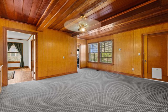 800 W Tyler St, Gilmer, TX 75644