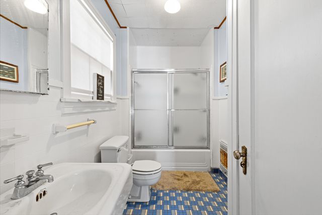 800 W Tyler St, Gilmer, TX 75644