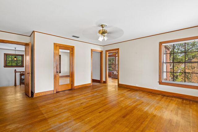 800 W Tyler St, Gilmer, TX 75644