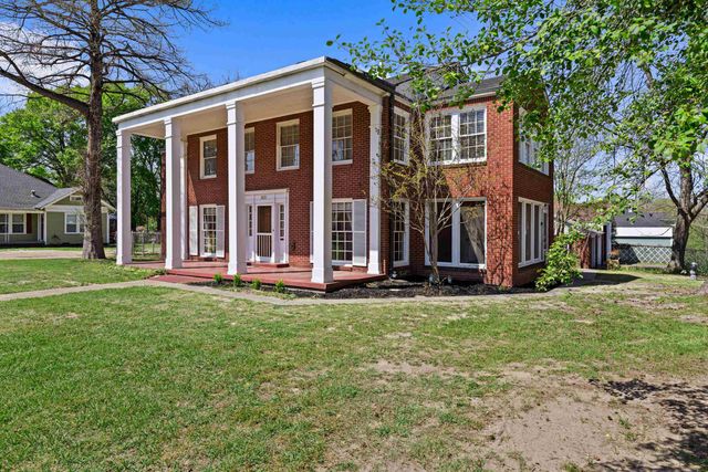 800 W Tyler St, Gilmer, TX 75644