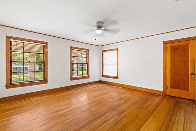 800 W Tyler St, Gilmer, TX 75644