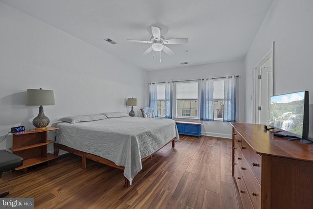 5803 DUNCAN DR, Ellicott City, MD 21043