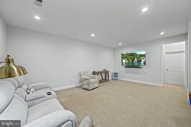 5803 DUNCAN DR, Ellicott City, MD 21043