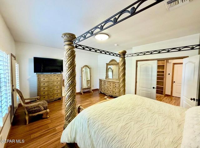 12267 BRONCO BUSTER Lane, El Paso, TX 79936